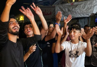 بعد عامين من الحرب والدمار.. غزة تحتفل بوقف إطلاق النار