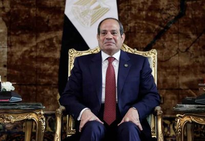 "احتفالية تليق بالحدث".. السيسي يجدد دعوته لترامب لزيارة مصر