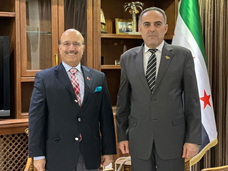 وزير الزراعة والإصلاح الزراعي السوري يستقبل سفير السفير البحريني
