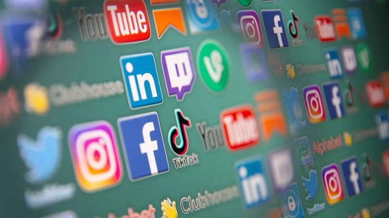 نيويورك تقاضي شركات التواصل الاجتماعي لتسببها في إدمان الأطفال