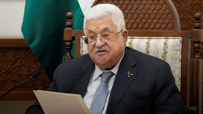 عباس: نأمل أن يسود الأمن والسلام بيننا وبين إسرائيل