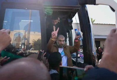 ضمن 72 ساعة.. نقل الأسرى الإسرائيليين والفلسطينيين انطلق