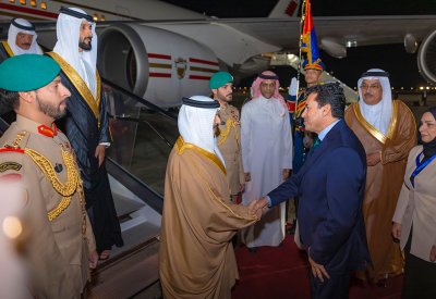 جلالة الملك المعظم يصل إلى جمهورية مصر العربية للمشاركة في قمة شرم الشيخ للسلام