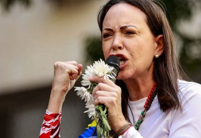 رئيس فنزويلا يصف منافسته ماتشادو الفائزة بنوبل للسلام بـ"الساحرة الشيطانية"