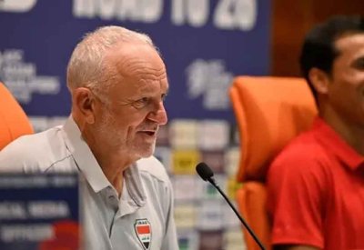 "الفيفا يضغطهم ونحن نضحك".. مدرب العراق يستفز المنتخب السعودي