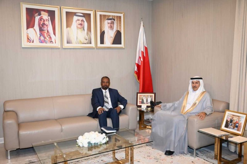 وكيل وزارة الداخلية يستقبل القنصل العام لإثيوبيا لدى البحرين
