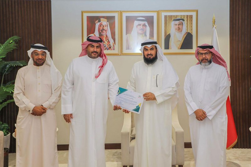 الهاجري: نفتخر بإسهامات المهندسين البحرينين في تطوير المشاريع الوقفية ودور العبادة