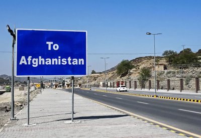 بمواجهات جديدة.. مقتل 15 عند الحدود الأفغانية مع باكستان