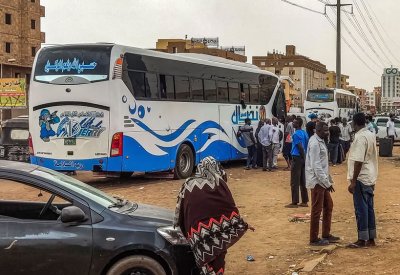 السودان.. العائدون إلى الخرطوم يفرون منها مجددا