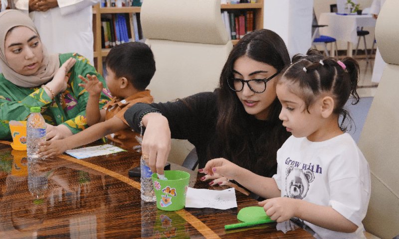 مركز دراسات والمؤسسة الملكية للأعمال الإنسانية ينظمان فعالية بيئية توعوية مشتركة بمناسبة "أسبوع الشجرة"