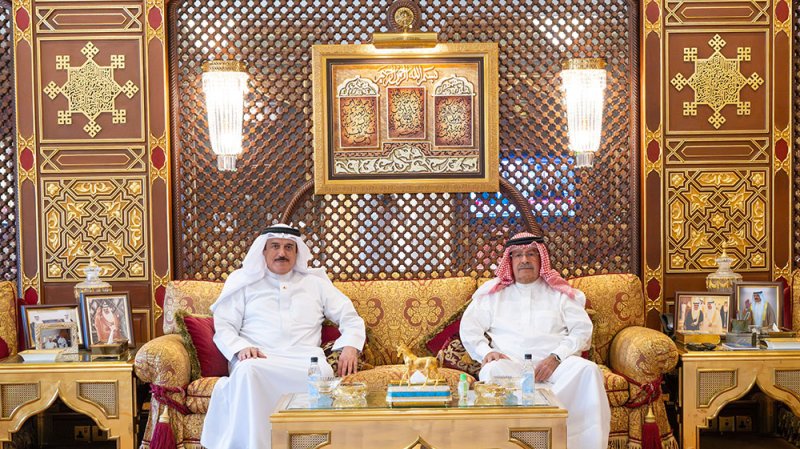 سمو الشيخ علي بن خليفة آل خليفة يستقبل رئيس مجلس النواب