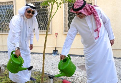 المجلس الأعلى للقضاء والنيابة العامة يشاركان في فعاليات أسبوع الشجرة