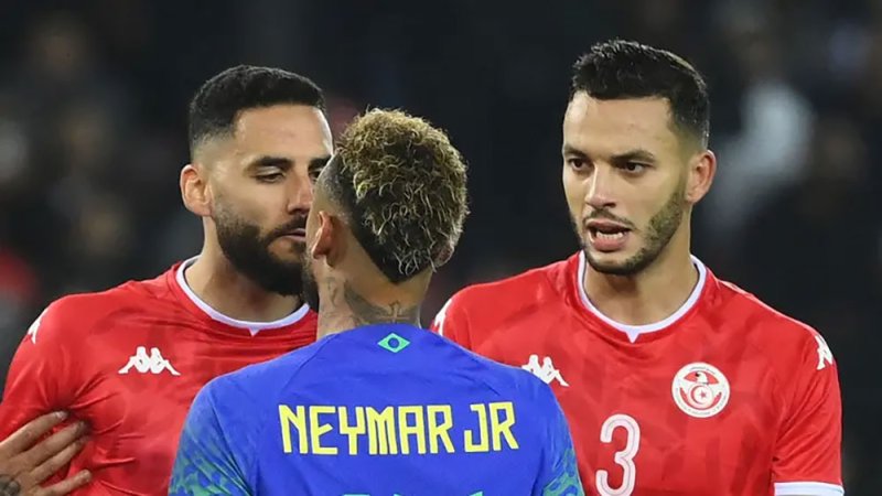 منتخب تونس يواجه البرازيل في ليل الفرنسية