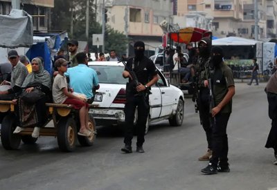 حركة فتح: حماس تفكر في حكم غزة.. وتتراجع عن نزع سلاحها
