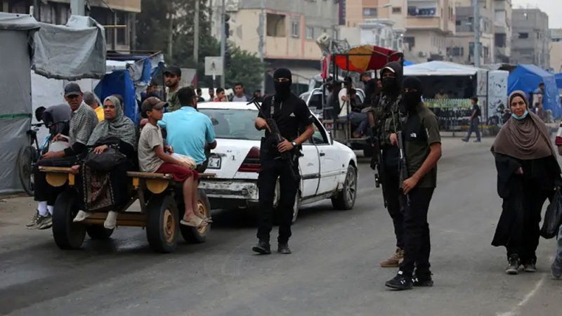 حركة فتح: حماس تفكر في حكم غزة.. وتتراجع عن نزع سلاحها