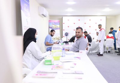 “دلمون للدواجن” تنظم فعالية “اليوم الوردي” للتوعية بسرطان الثدي