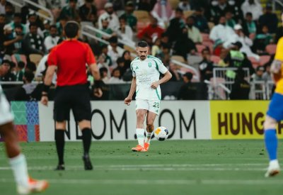الأهلي السعودي يبحث عن ثالث انتصاراته أمام الغرافة القطري