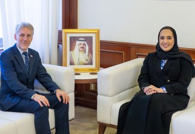وزيرة الإسكان والتخطيط العمراني تستقبل سفير المملكة المتحدة لدى مملكة البحرين