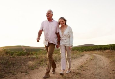 أدمغة الرجال تنكمش أسرع من النساء مع العمر.. دراسة تؤكد