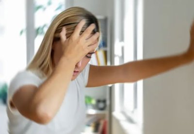 7 أعراض لا تتجاهلها.. فقد تشير إلى الإصابة بسرطان الدماغ
