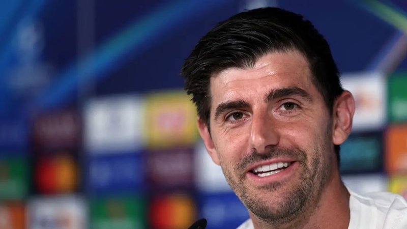 بسبب مباراة برشلونة.. كورتوا يتهم الدوري الإسباني بـ "التلاعب والفساد"