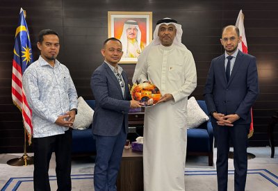 بحث فرص التعاون البحثي مع ماليزيا