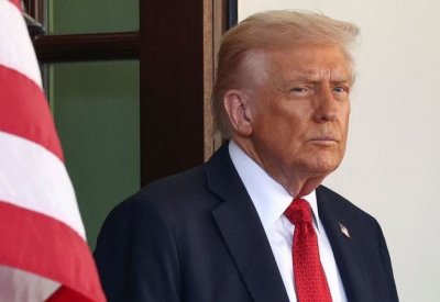 ترامب: سنبيد حماس إن لم تلتزم وإسرائيل لن تضم الضفة