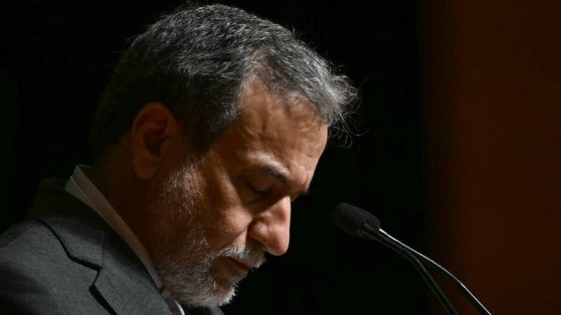 عراقجي عن غروسي: لا أعلم إن كان قلقاً علينا أم يهددنا