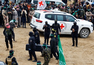 الجيش الإسرائيلي: استعدادات لاستلام جثتي رهينتين اليوم