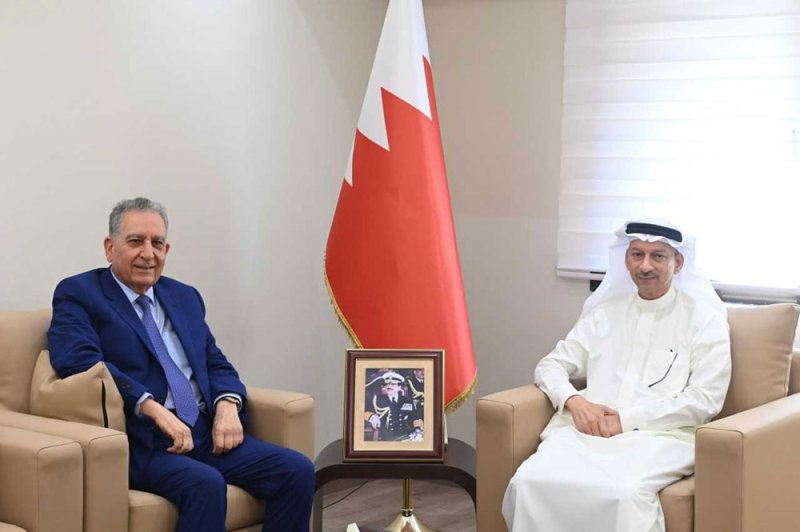 محافظ الشمالية يستقبل رجل الأعمال السيد أحمد جواهري