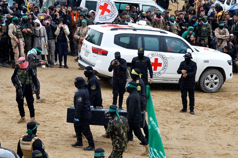 الجيش الإسرائيلي: استعدادات لاستلام جثتي رهينتين اليوم