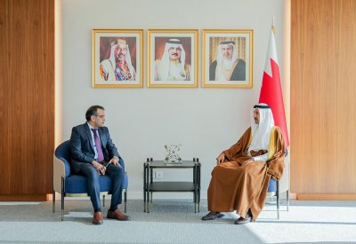 وزير المواصلات يستقبل السفير الباكستاني لدى مملكة البحرين