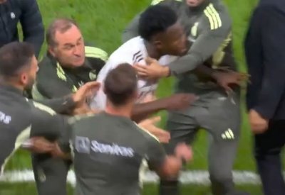 كواليس الشجار.. ماذا قال نجوم ريال مدريد لاستفزاز يامال؟