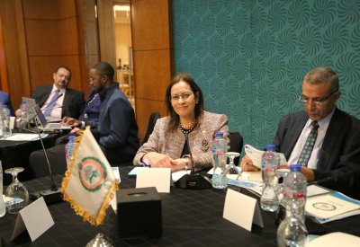 د. الدلال تؤكد دعم مملكة البحرين للمبادرات العربية الهادفة لتعزيز الأمن الغذائي والاستدامة البيئية