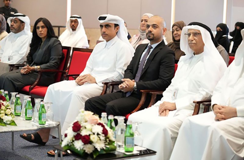وزير "التنمية" يشارك في ورشة عمل "تحديث وتفعيل الميثاق الأخلاقي الخليجي الموحد لممارسي المهن الاجتماعية"