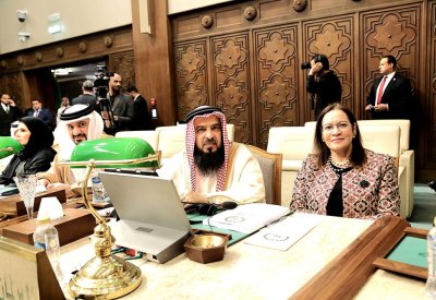 لدى مشاركتهما في أعمال الجلسة العامة للبرلمان العربي