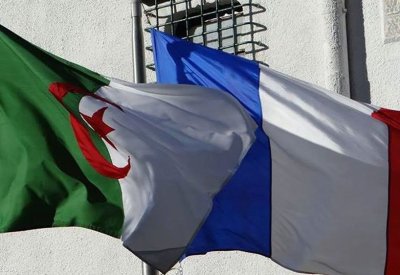 البرلمان الفرنسي يصوت لإدانة اتفاقية الهجرة مع الجزائر