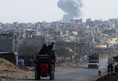بعد تسلمها 3 جثث من غزة.. إسرائيل تقصف شرق خان يونس