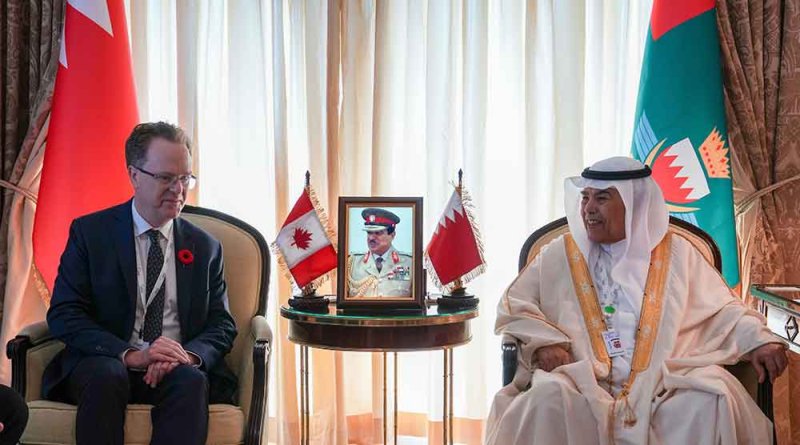 وزير شؤون الدفاع يستقبل نائب المدير العام للأمن الدولي الكندي ومساعد السكرتير للشركاء العالميين بوزارة الدفاع الأسترالية