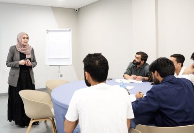 وزارة شؤون الشباب تواصل تنفيذ برنامج "سبارك 2025" لبناء مهارات كوادر المراكز الشبابية