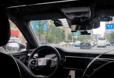السيارات بدون سائق تجتاح الصين.. 250 ألف رحلة أسبوعياً من "بايدو"