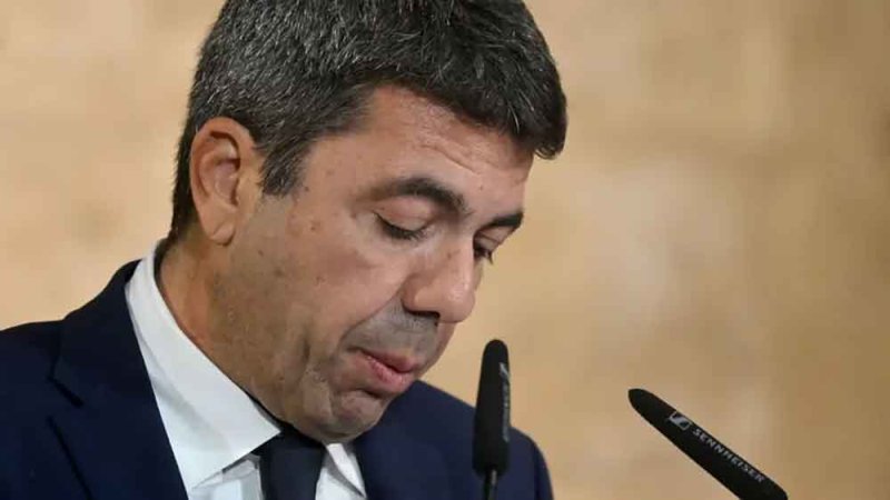 بعد عام من الكارثة.. الفيضانات "تطيح" برئيس إقليم فالنسيا الإسباني