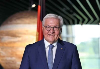 الرئيس الألماني يعارض ترحيل اللاجئين السوريين حاليا
