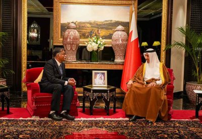 وزير المواصلات والاتصالات يجتمع بوزير الدولة الأول بوزارة القانون ووزارة النقل في جمهورية سنغافورة