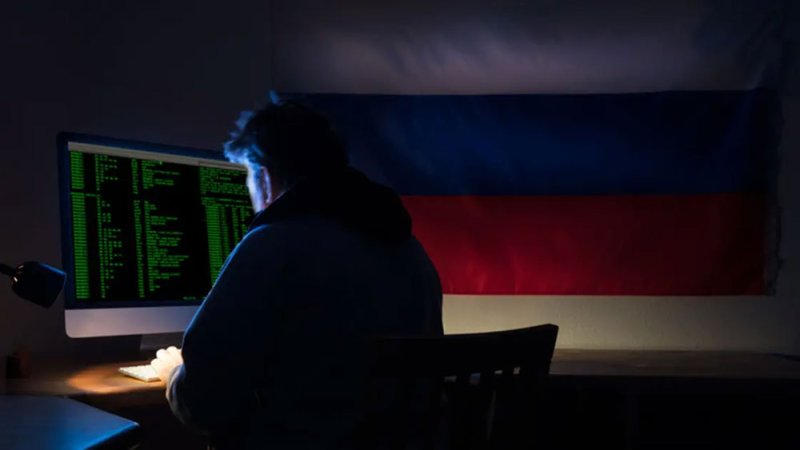مدير سابق في شركة أميركية يبيع أدوات اختراق سرّية لروسيا مقابل عملات رقمية