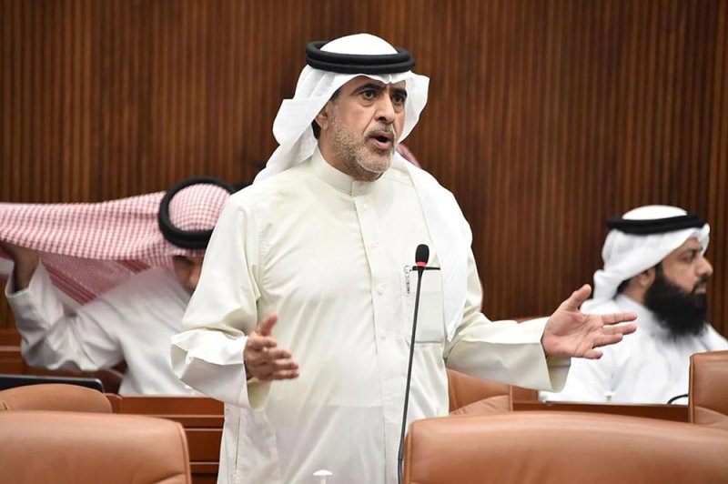 مقترح نيابي بعدم السماح للعامل الأجنبي الذي يقل راتبه عن ألف دينار بجلب عائلته