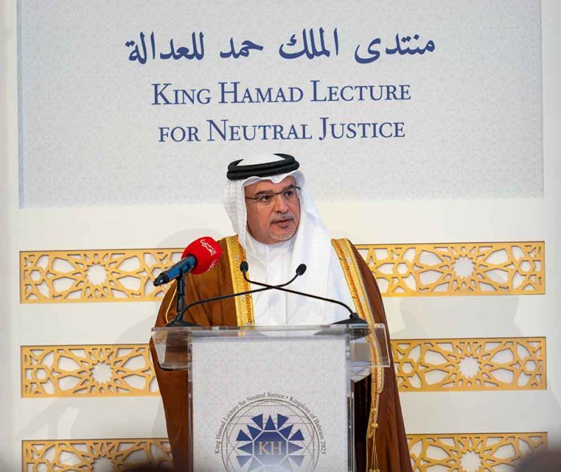 سمو ولي العهد رئيس الوزراء يحضر حفل افتتاح منتدى الملك حمد للعدالة