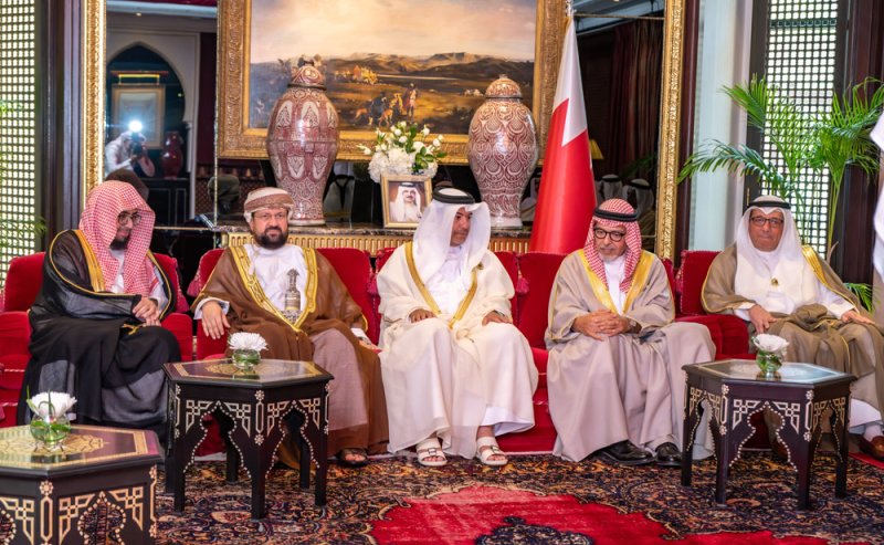 نائب رئيس المجلس الأعلى للقضاء ووزير العدل والشؤون الإسلامية والأوقاف يستقبلان عددًا من رؤساء الوفود القضائية والعدلية المشاركة في منتدى الملك حمد للعدالة