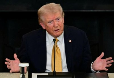 ترامب يؤكد: صادرات النفط الروسي انخفضت بسبب العقوبات