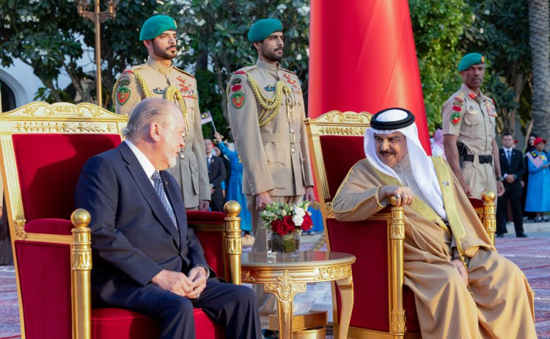 جلالة الملك المعظم يعقد اجتماعًا مع جلالة ملك مملكة ماليزيا الشقيقة